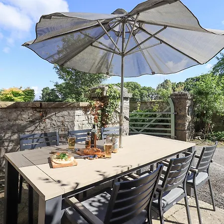 Clock Tower Dom wakacyjny Grange-over-Sands