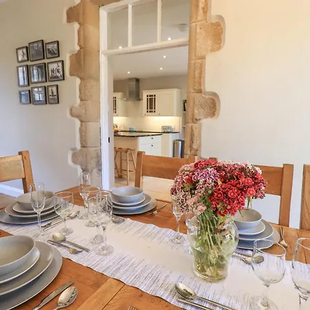 Clock Tower Dom wakacyjny Grange-over-Sands